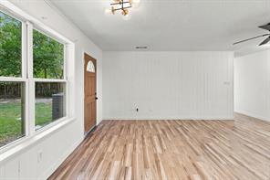 3215 FM 2495 - Photo 7