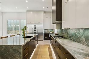 12 Cardona - Photo 11