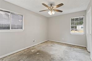 321 Christie Avenue - Photo 7