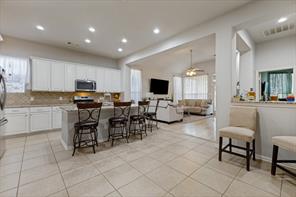 289 Hawthorn Drive - Photo 10
