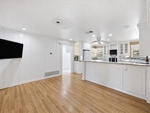 7905 Ella Young Drive - Photo 9