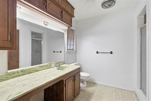 221 County Road 3220 - Photo 12