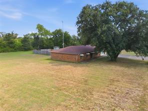 221 County Road 3220 - Photo 17