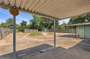 221 County Road 3220 - Photo 21