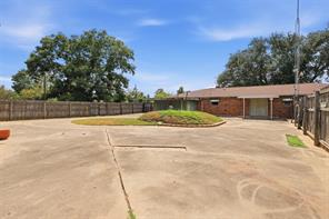 221 County Road 3220 - Photo 25