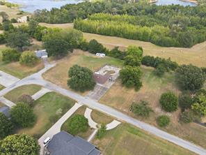 221 County Road 3220 - Photo 37
