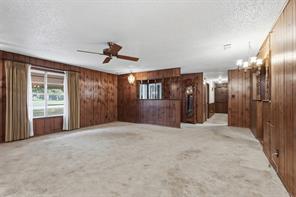 221 County Road 3220 - Photo 5