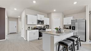 736 ARCHER Street - Photo 2