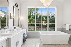 1402 Fountain Grass Court - Photo 20