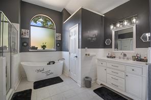 101 Boulder Creek Drive - Photo 2