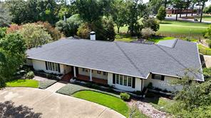 702 Mulberry Drive - Photo 2