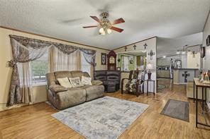 6005 Vinery Lane