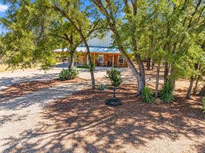 7245 County Road 4095 - Photo 4