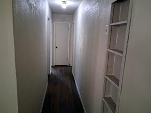 306 S Oak Lane - Photo 4