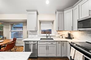 1112 Wentwood Drive - Photo 18