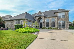 2821 Meadow Green Drive