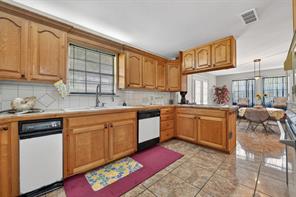 104 Bow Creek - Photo 3