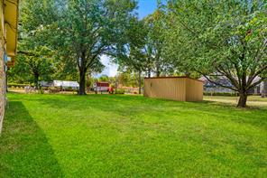 210 31st Street SW - Photo 4