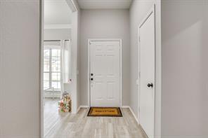 2637 Surrey Woods Road - Photo 3