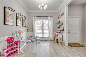 2637 Surrey Woods Road - Photo 4