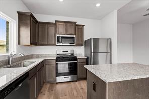140 Condie Russell Avenue - Photo 5