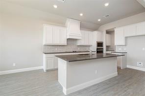 1807 Osage Court - Photo 9