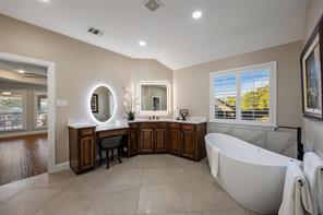 3923 Betty Street - Photo 17