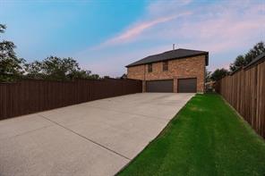 3923 Betty Street - Photo 38