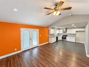 1904 Marvel Drive - Photo 4