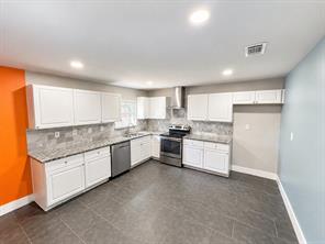 1904 Marvel Drive - Photo 5