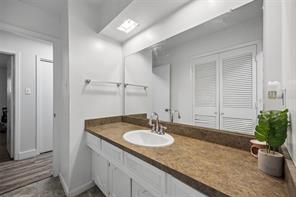 1047 Westlake Drive - Photo 16
