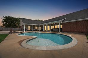 107 N Westlake Drive