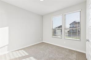 3203 Dahlia Lane - Photo 32