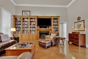 209 Clubview - Photo 10