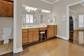 209 Clubview - Photo 24