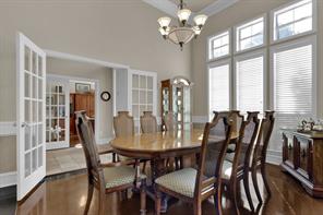 209 Clubview - Photo 8