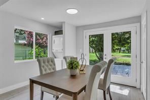 110 N Hillside Street - Photo 12