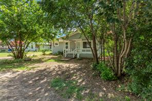 110 N Hillside Street - Photo 3