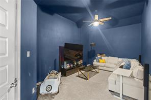1124 Walker Way - Photo 27