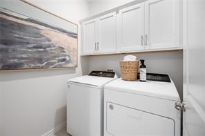 8716 Saratoga Street - Photo 14