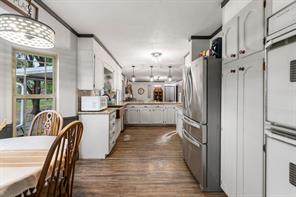 214 De La Cruz Street - Photo 13