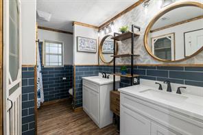 214 De La Cruz Street - Photo 23