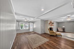 6969 FM 2494 - Photo 14