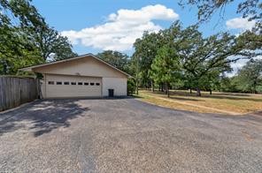 6969 FM 2494 - Photo 3