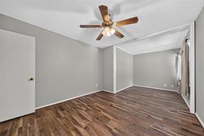 6969 FM 2494 - Photo 31