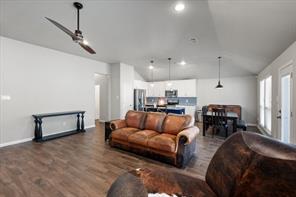 8928 Holt Street - Photo 6