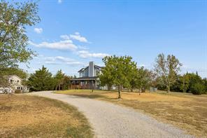 273 Greenview Lane - Photo 3