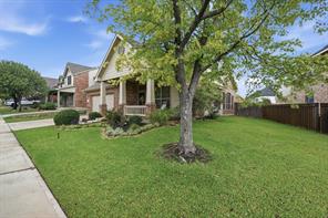 4220 Boxwood Drive - Photo 3