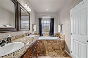 105 Water Lane - Photo 18