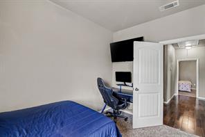 105 Water Lane - Photo 22